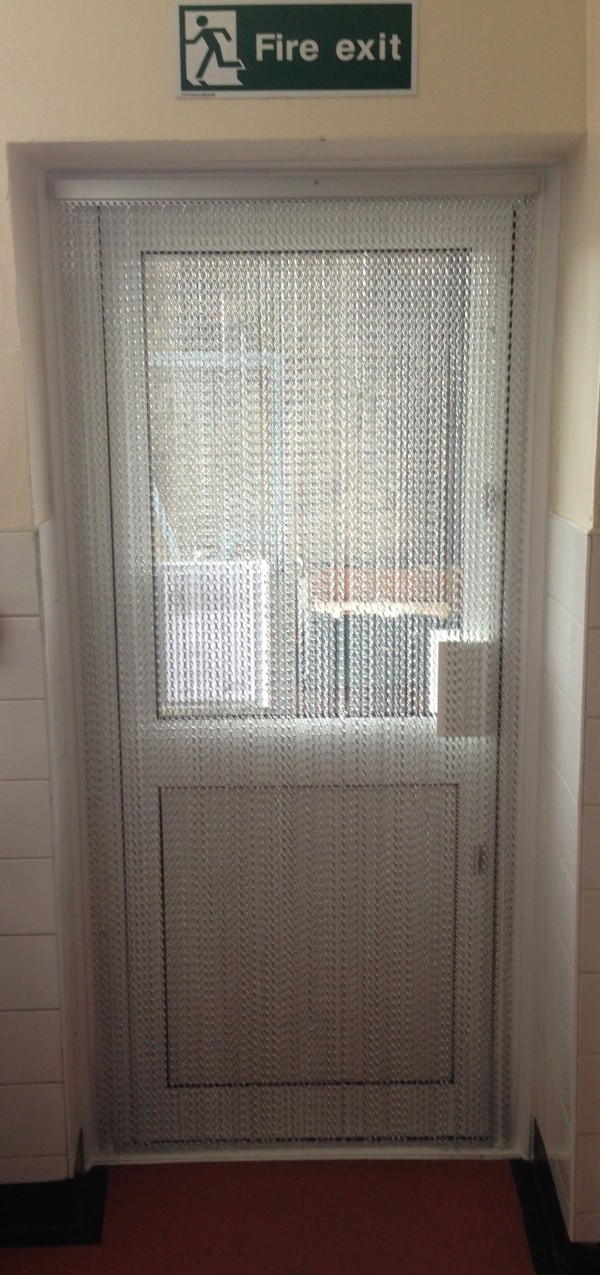 Chain Fly Screens For Doors Fly Screens for Windows and Doors