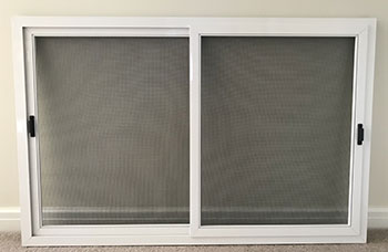 horizontal sliding fly screens