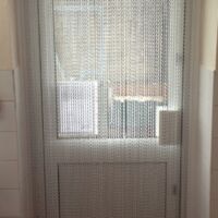 Chain fly screen door Chain fly screen door