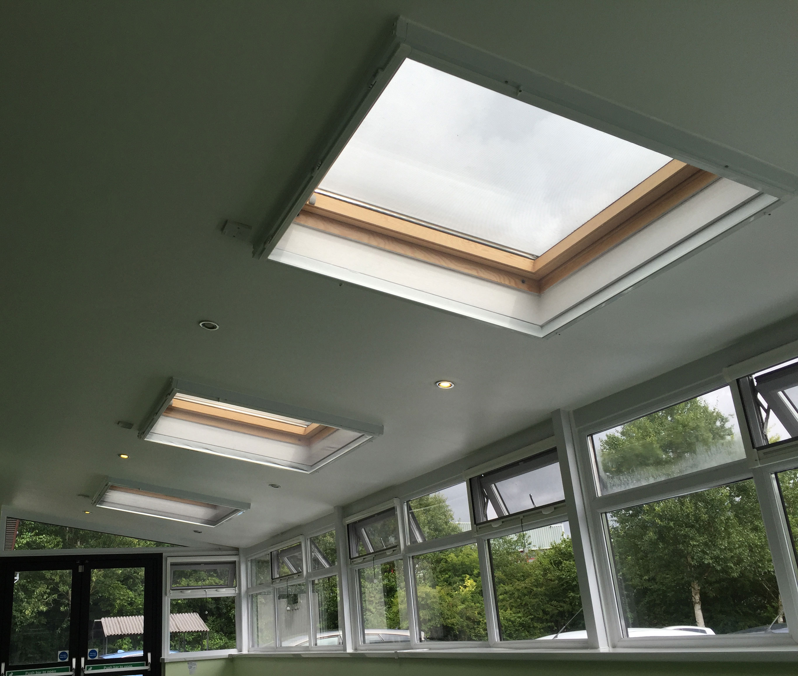 Panel Fly Screens Gallery